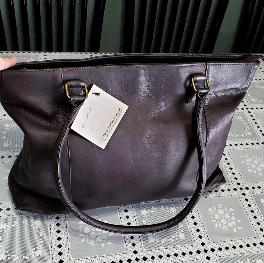 Le Donne Leather Women’s Colombian Leather Laptop Tote